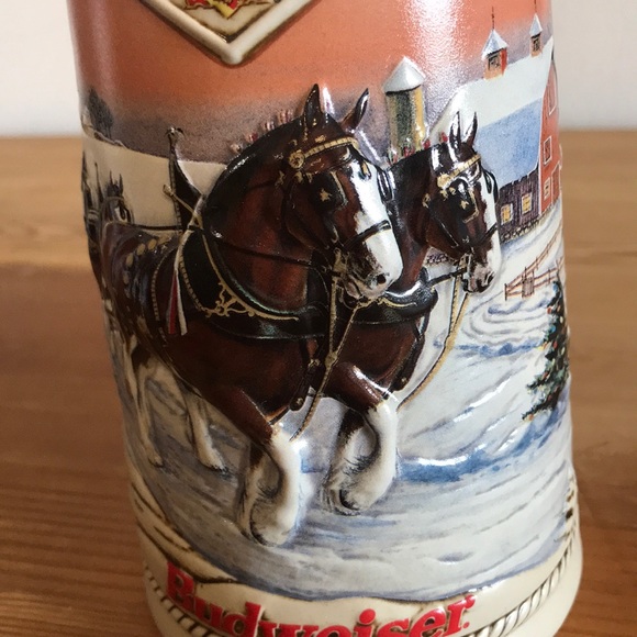Budweiser Holiday Beer Stein, 1996 - Picture 6 of 6